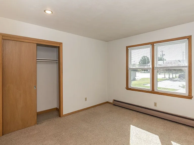 1016 Lincoln Rd — Photo 14