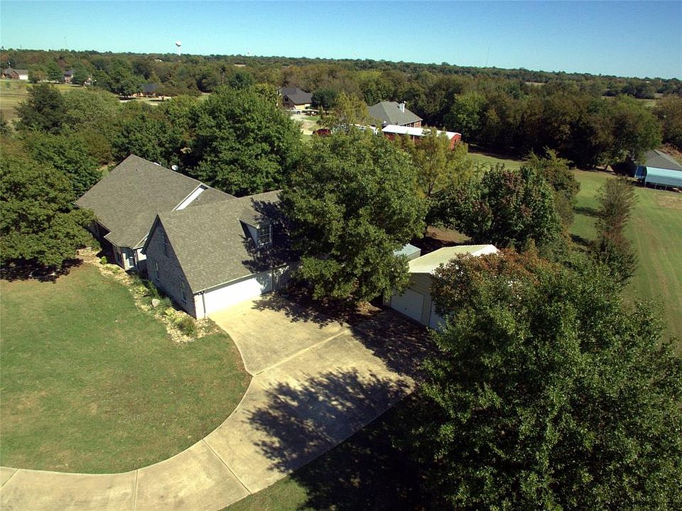 1st image of 1408 W Kaufman Ave