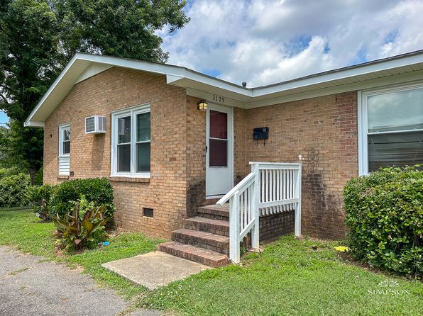 3129 Fairbrook Dr