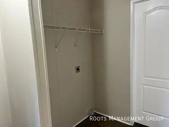 5th image of 4725 Marseilles Blvd #291