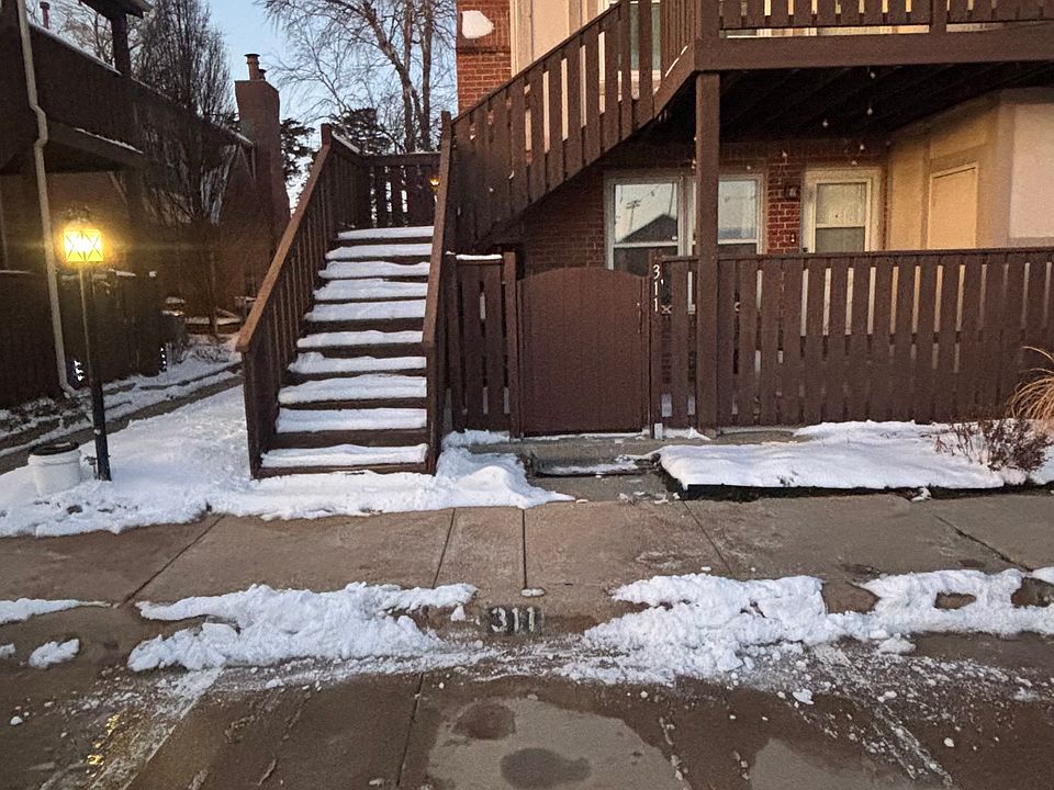 Front View With Designated Parking Stall. Right In front of Unit.