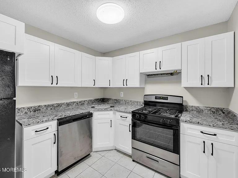 10-5 Boise Ct — Photo 5