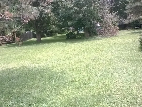 5988 Brinker St SW, Navarre, OH 44662