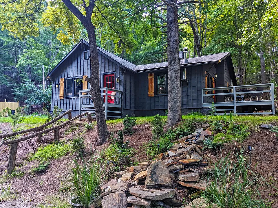 364 Messersmith Rd