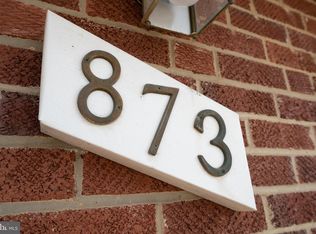 873 N Frederick St, Arlington, VA 22205