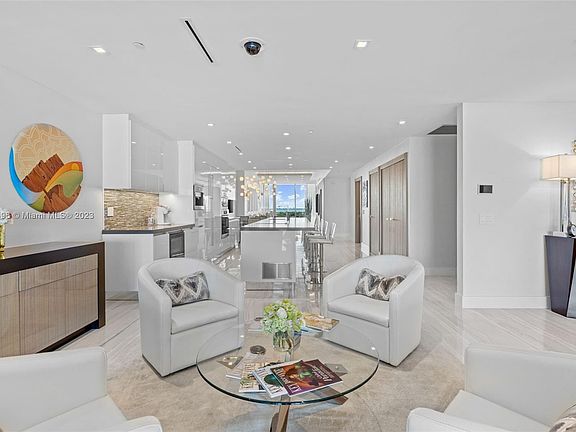 4th image of 350 Ocean Dr Unit 1002N
