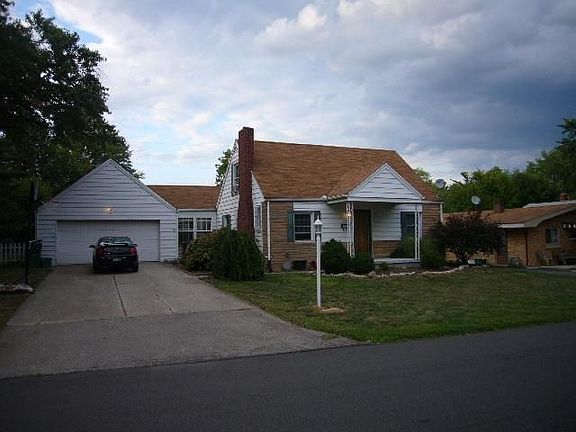 5th image of 1455 Beaverton Dr