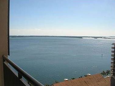 A1762004_101_73