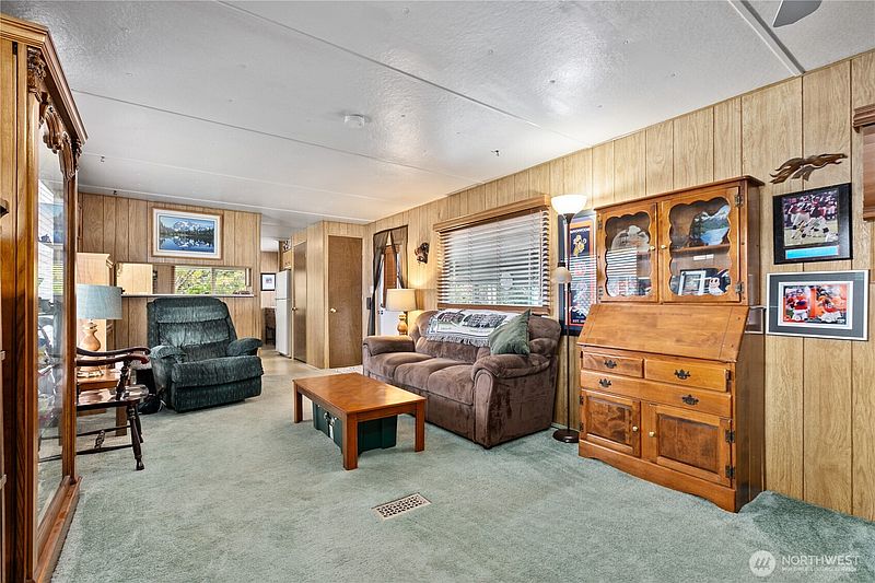 5th image of 2522 Old Hwy 99 S Road #2
