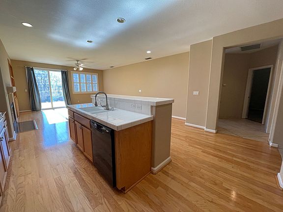 4th image of 20529 Sarazen Ln