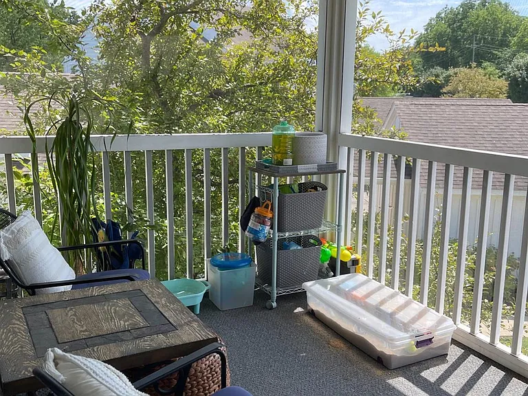 1085 Joyce Ln — Photo 15
