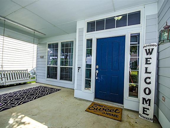 2nd image of 10976 Caldwell Ln