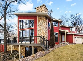 N7409 Ridge Rd, Whitewater, WI 53190