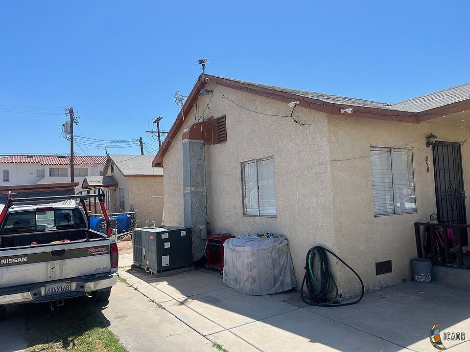 2nd image of 753-8 E Commercial Ave
