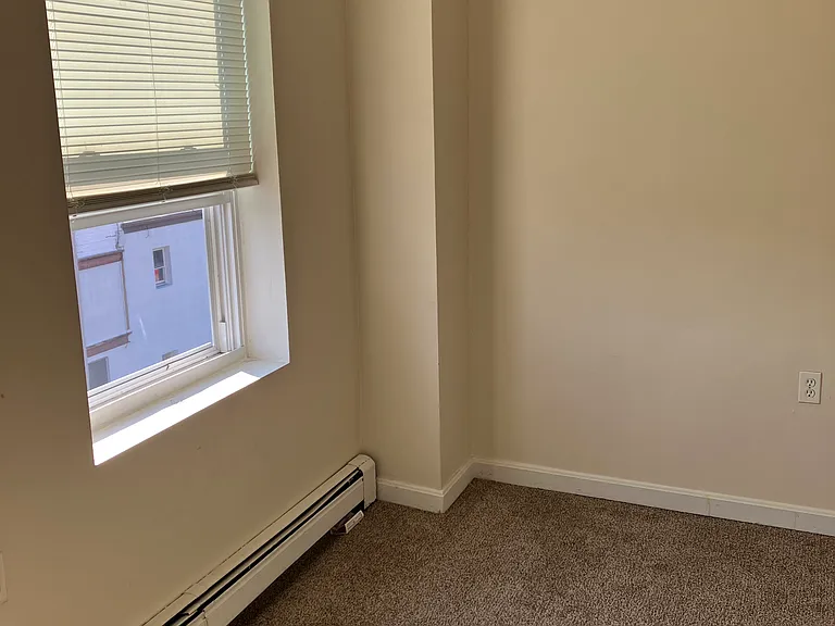 48 Taunton Grn #7 — Photo 7