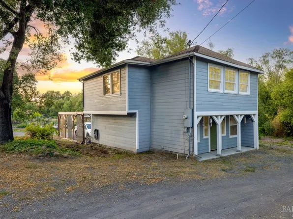 9012 Mill Station Road, Sebastopol, CA 95472