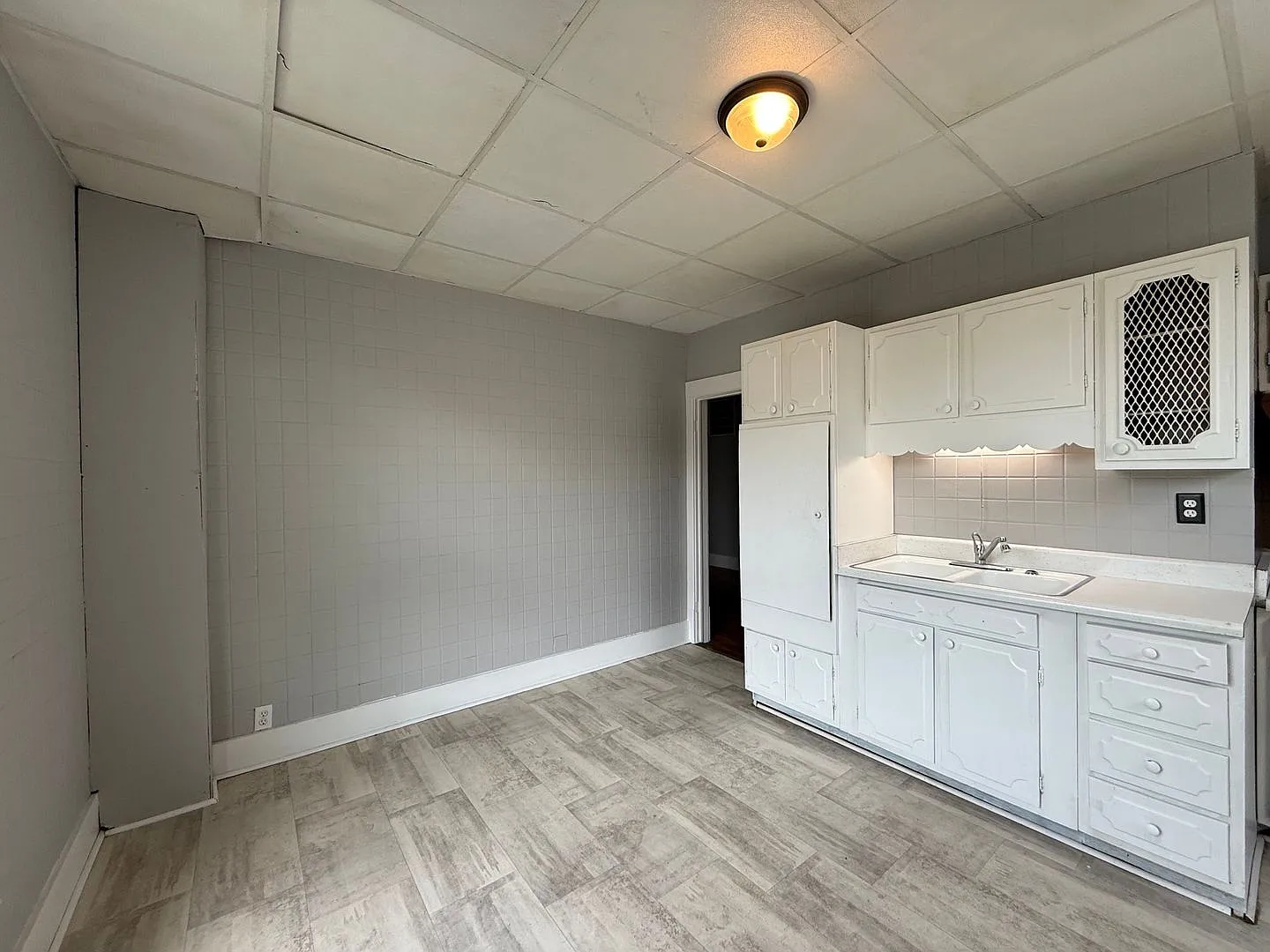 605 West Macon Street — Photo 3