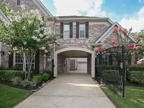 2nd image of 2919 Ramble Ln