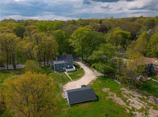 1526 Huntington Tpke, Trumbull, CT 06611