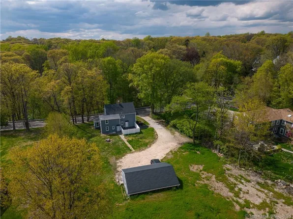 1526 Huntington Turnpike, Trumbull, CT 06611