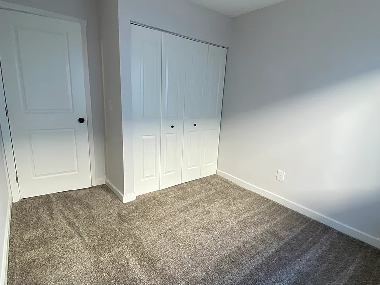 236 W 13th Ave #2 — Photo 6