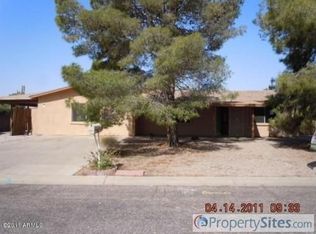 556 S Copper Dr, Apache Junction, AZ 85120