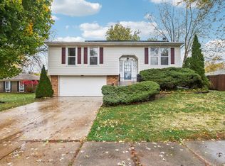 358 Shiloh Ct, Elgin, IL 60120