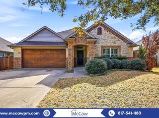 2725 Westglen Dr, Denton, TX 76207