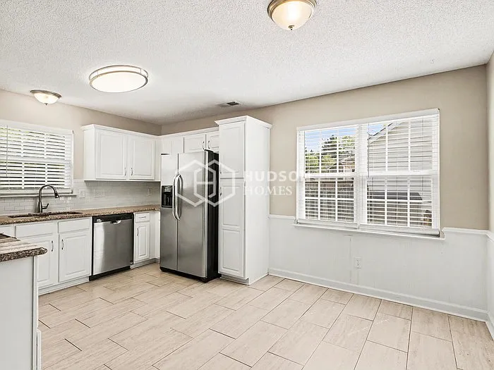 9314 Broken Pine Ln — Photo 6