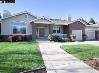 1 Duarte Ct, Moraga, CA