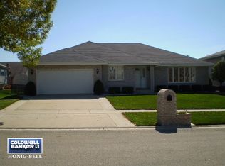 1341 Tralee Ln, Lockport, IL 60441