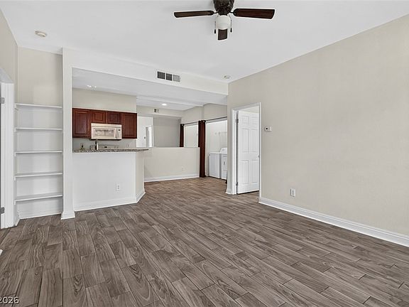 3rd image of 5170 S Jones Blvd Unit 108