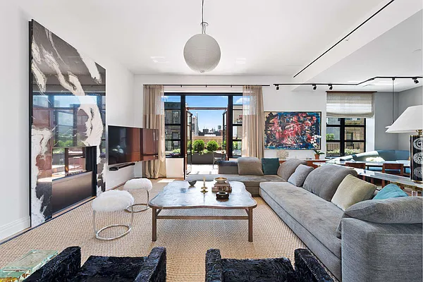 Sold by Douglas Elliman | media 21