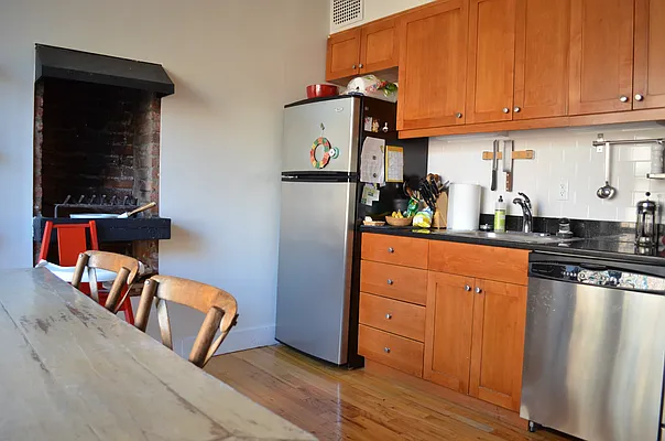 Rented by Brooklyn Landmark Real Estate | media 19