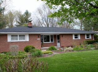 1144 Lyn Rd, Bowling Green, OH 43402