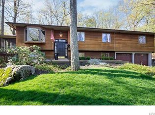 96 Fawn Hill Rd, Tuxedo Park, NY 10987