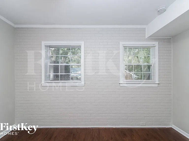 4512 Grendel Rd — Photo 3