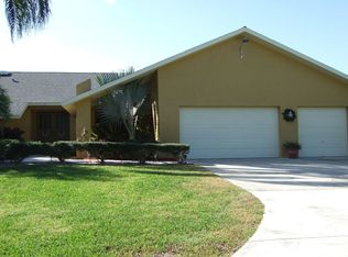 15970 Cindy Ct, Fort Myers, FL 33908