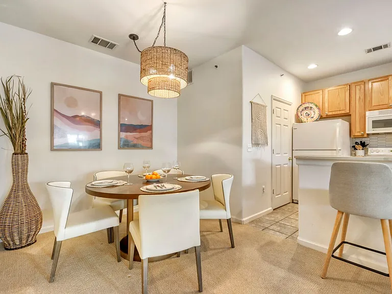 550 Mohawk Dr #70 — Photo 11