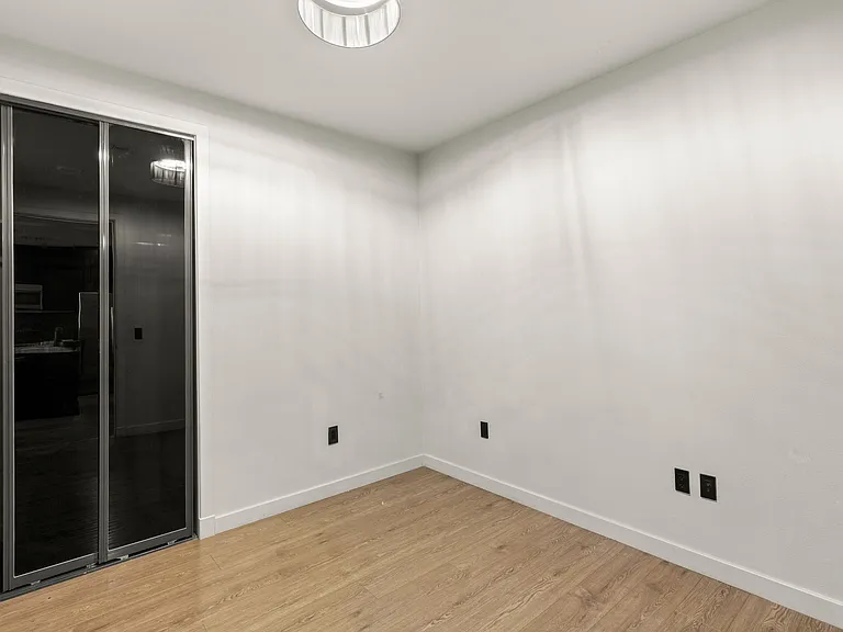 4525 Dean Martin Dr #511 — Photo 23
