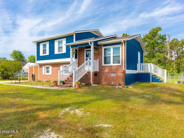 213 Nine Mile Road, Newport, NC 28570