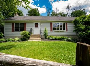 2746 Belvidere Rd, Phillipsburg, NJ 08865