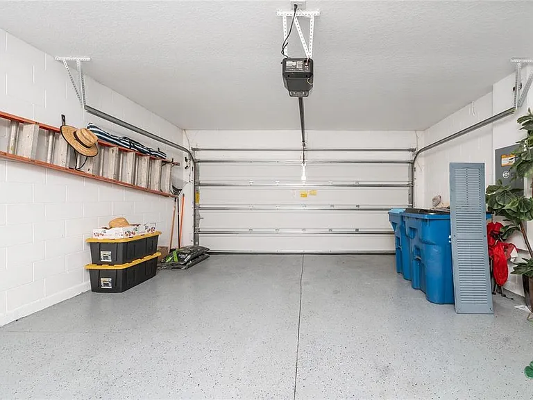 145 Silver Maple Bnd — Photo 24