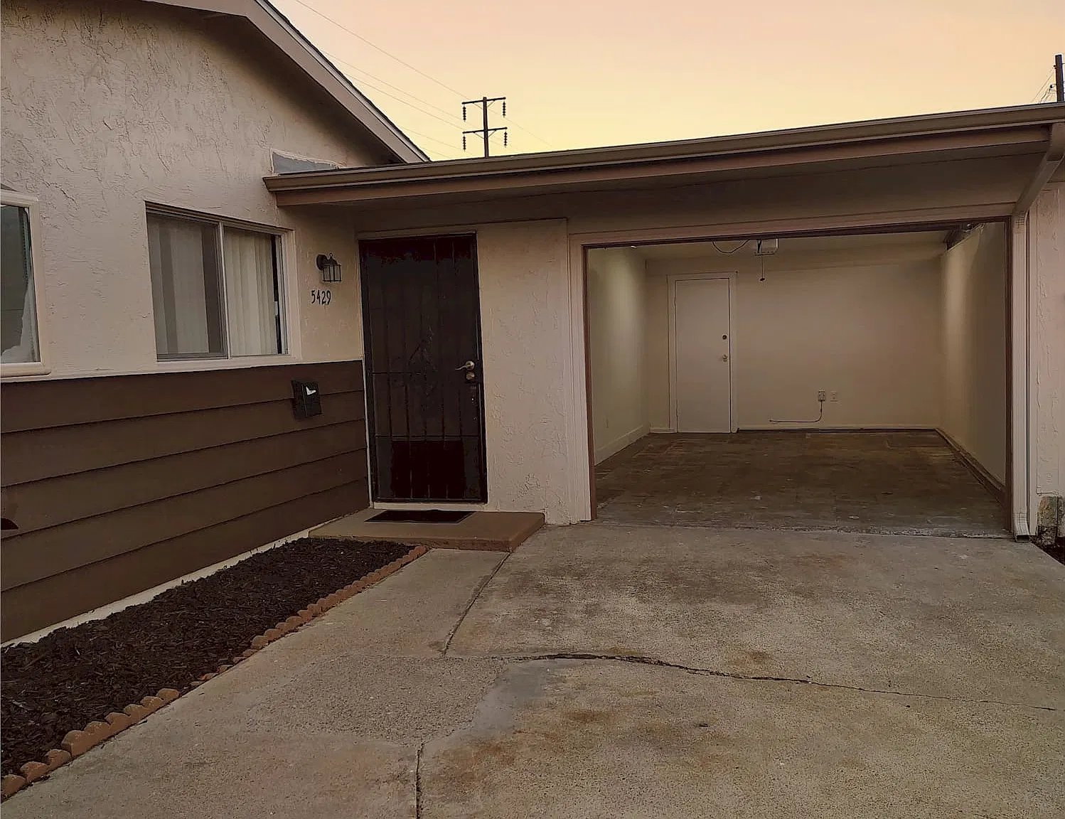 3 bed, 1245 sqft, $4,275 — Photo 4