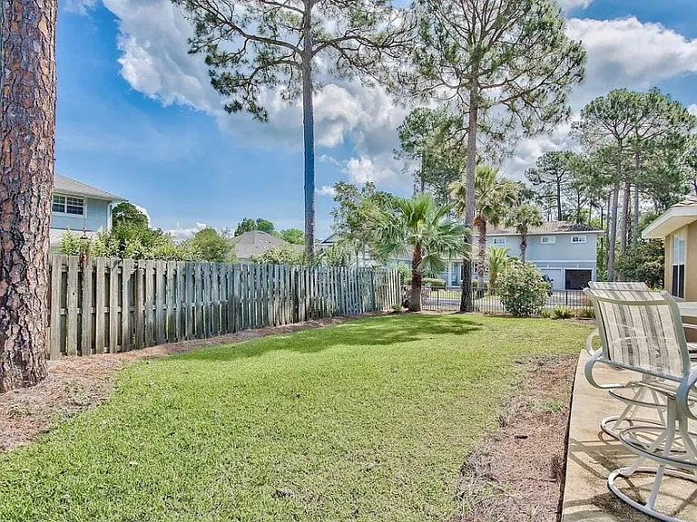 211 Wekiva Cv — Photo 26