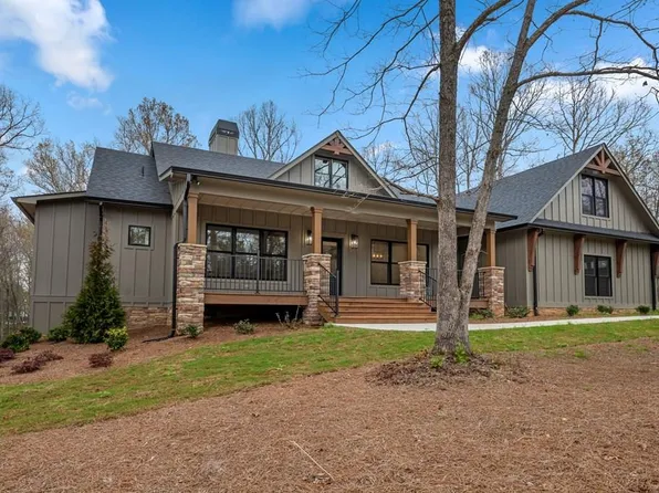 7 Fairview Trl, Morganton, GA 30560