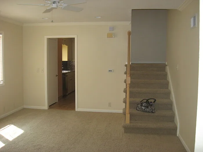 5633 Parker St — Photo 8