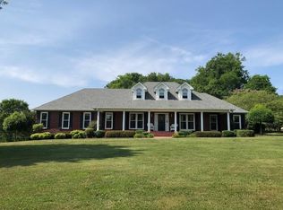 1802 Palmer Rd, Lebanon, TN 37090