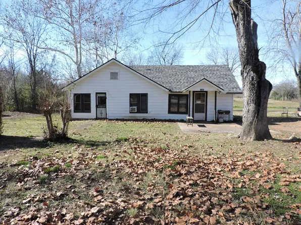 1342 N Main St, Waldron, AR 72958