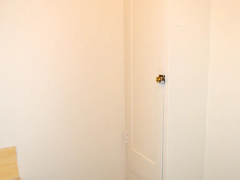 2409 NE Martin Luther Xing #201 — Photo 6